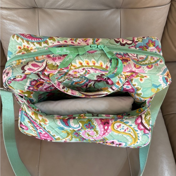 Vera Bradley Diaper Bag Tutti Frutti - Picture 4 of 10